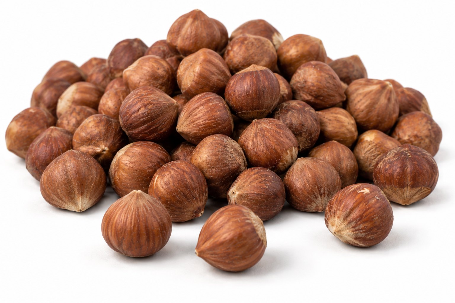 Raw hazelnut kernels with the thin natural skin intact, from Giresun